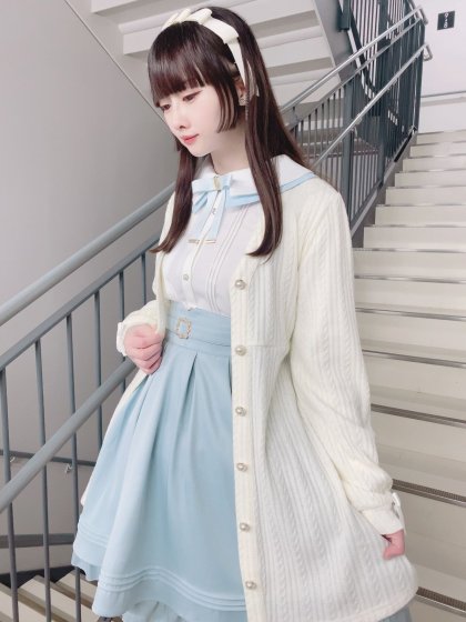 Marchen Dolly フィット&フレアカーディガン Marchen Dolly フィット&フレアカーディガン
