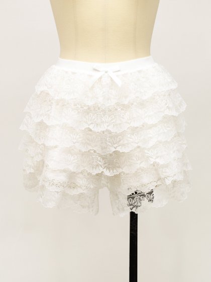 Lace inner shorts Lace inner shorts
