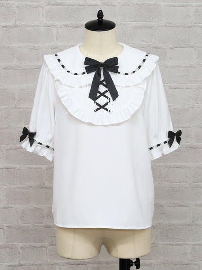 Chērie Lace レースアップブラウス